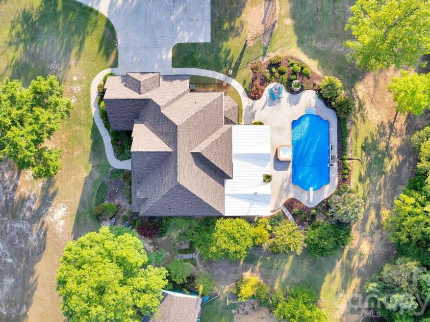 1171 Hilldale Drive, Lancaster, SC 29720.  MLS# CAR4373433, YatesRealty ID 26263. 