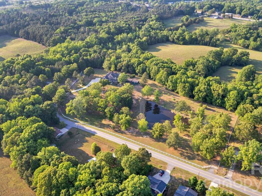 1171 Hilldale Drive, Lancaster, SC 29720.  MLS# CAR4373433, YatesRealty ID 26263. 