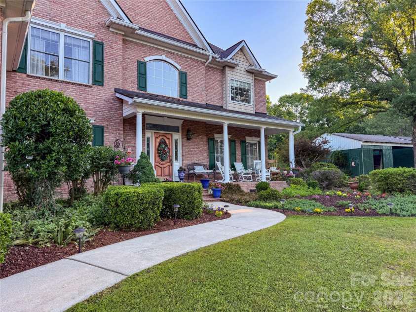 1171 Hilldale Drive, Lancaster, SC 29720.  MLS# CAR4373433, YatesRealty ID 26263. 