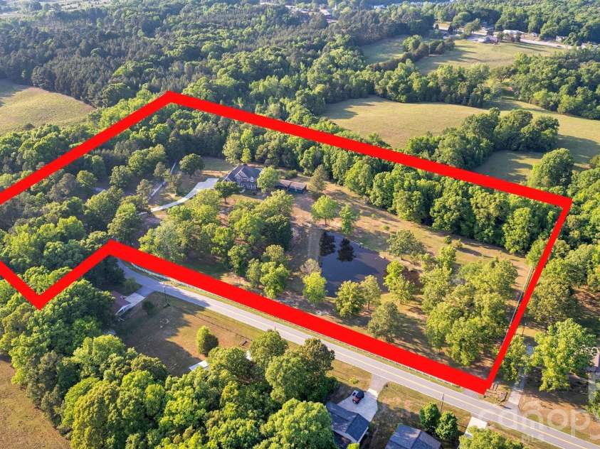 1171 Hilldale Drive, Lancaster, SC 29720.  MLS# CAR4373433, YatesRealty ID 26263. 