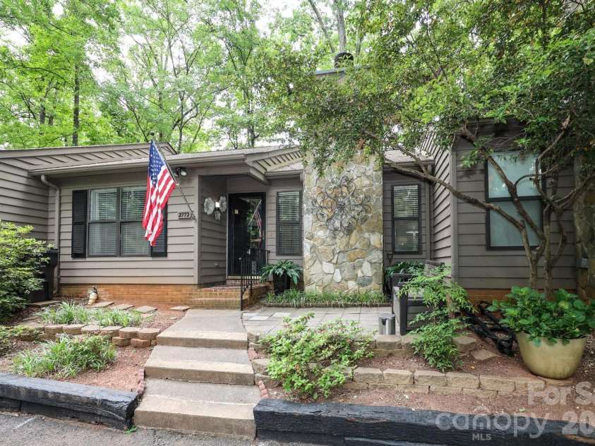 2772 Dogwood Hills Court, Fort Mill, SC 29715.  MLS# CAR4376825, YatesRealty ID 26266. Front
