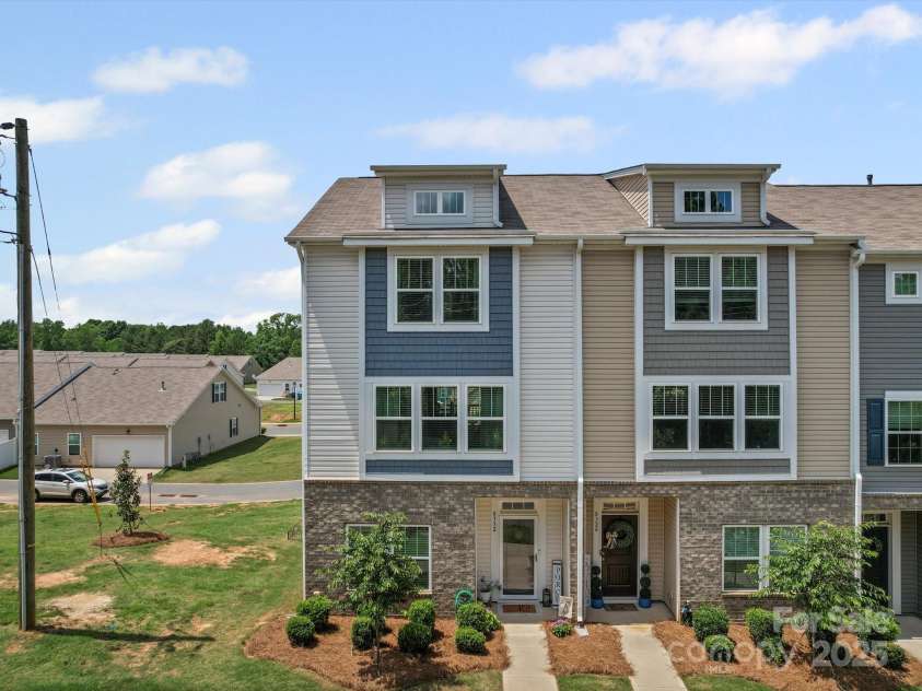 8332 Waxhaw Highway, Waxhaw, NC 28173.  MLS# CAR4270621, YatesRealty ID 26266. 