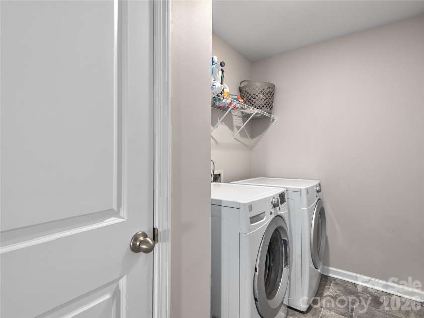 348 Tavernier Lane, Candler, NC 28715.  MLS# CAR4377165, YatesRealty ID 26267. 