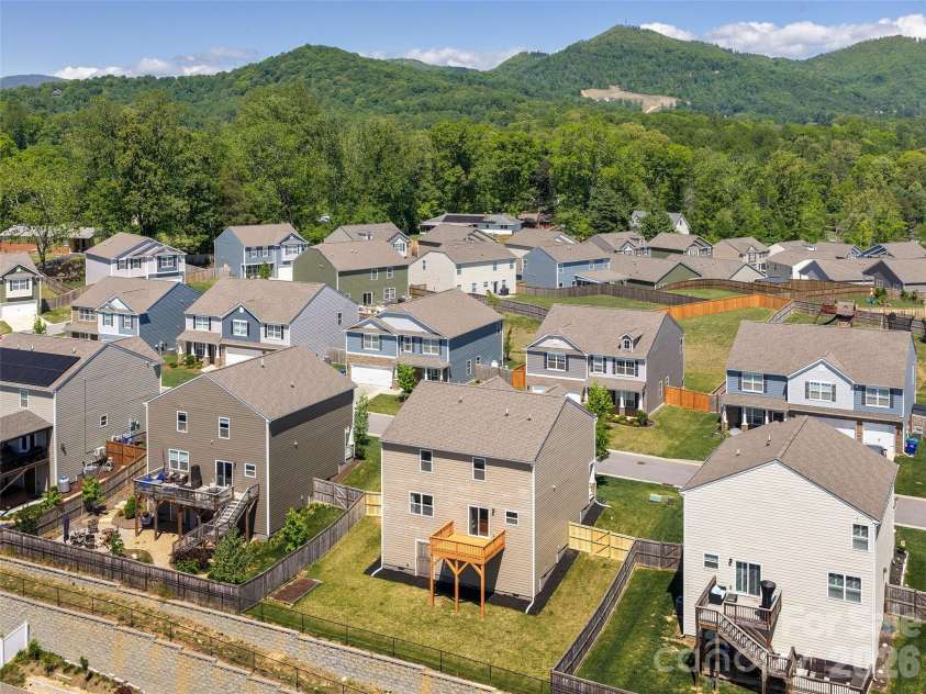 348 Tavernier Lane, Candler, NC 28715.  MLS# CAR4377165, YatesRealty ID 26267. 