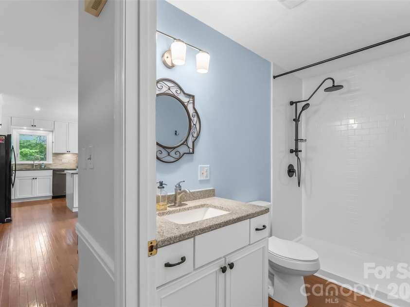 808 Lakey Gap Road, Black Mountain, NC 28711.  MLS# CAR4377465, YatesRealty ID 26269. 