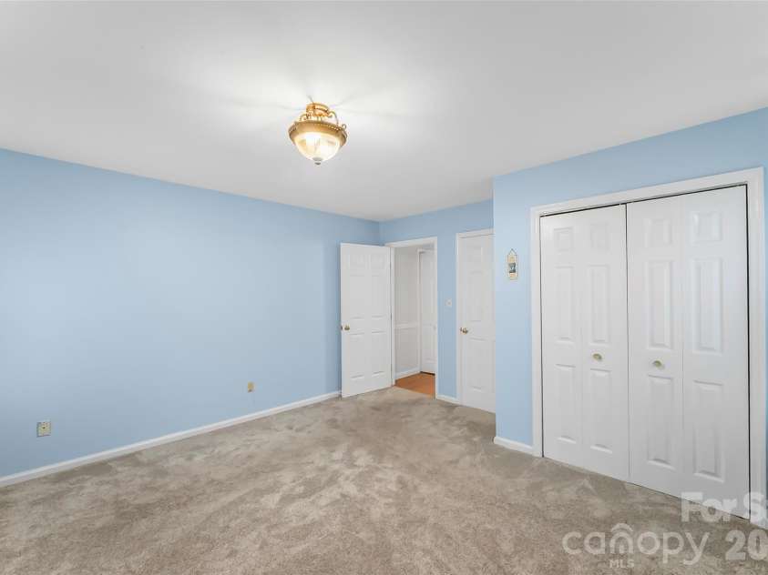 808 Lakey Gap Road, Black Mountain, NC 28711.  MLS# CAR4377465, YatesRealty ID 26269. 