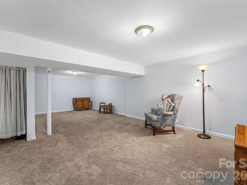 808 Lakey Gap Road, Black Mountain, NC 28711.  MLS# CAR4377465, YatesRealty ID 26269. 
