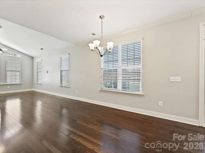 113 Park View Drive, Belmont, NC 28012.  MLS# CAR4352382, YatesRealty ID 2627. Dining