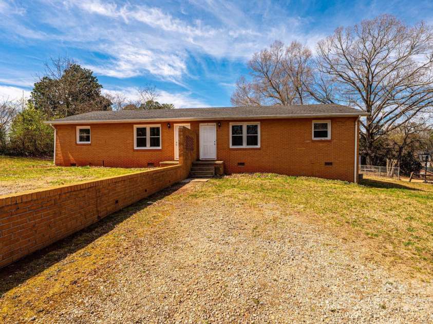 3166 Sigmon Road, Connelly Springs, NC 28612.  MLS# CAR4233491, YatesRealty ID 2627. 