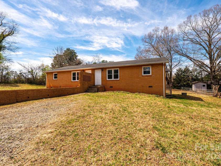 3166 Sigmon Road, Connelly Springs, NC 28612.  MLS# CAR4233491, YatesRealty ID 2627. 