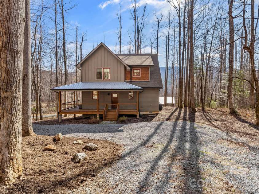 43 Clinchfield Gap Road, Marion, NC 28752.  MLS# CAR4338640, YatesRealty ID 2627. 