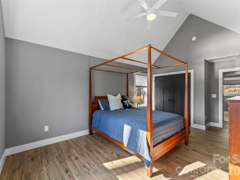 43 Clinchfield Gap Road, Marion, NC 28752.  MLS# CAR4338640, YatesRealty ID 2627. 