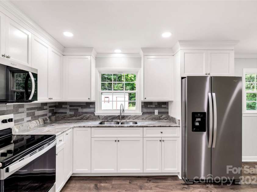 279 Bailey Road, Lancaster, SC 29720.  MLS# CAR4266475, YatesRealty ID 26272. 