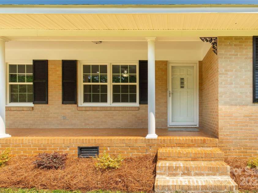 279 Bailey Road, Lancaster, SC 29720.  MLS# CAR4266475, YatesRealty ID 26272. 