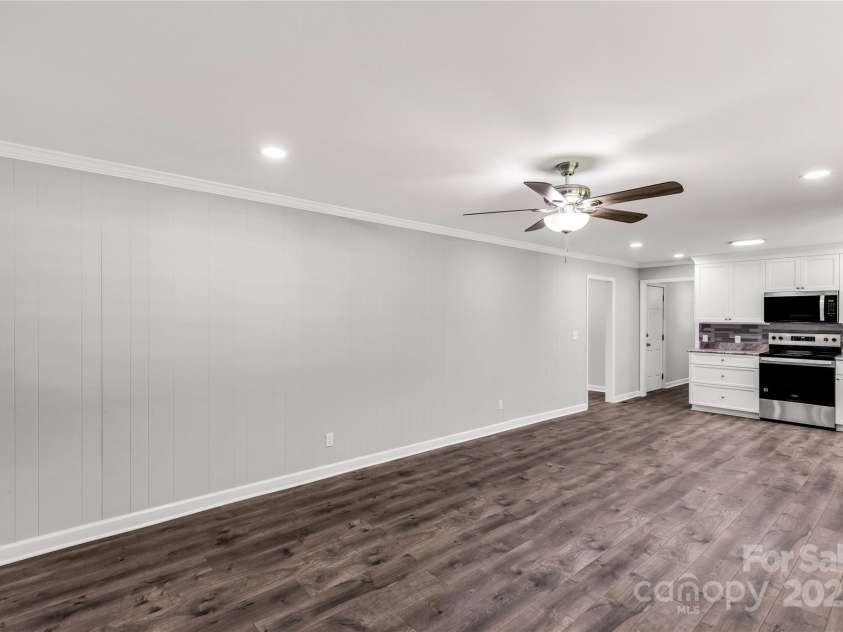 279 Bailey Road, Lancaster, SC 29720.  MLS# CAR4266475, YatesRealty ID 26272. 