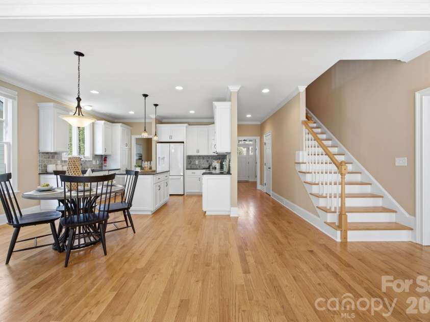 625 James Alexander Way, Davidson, NC 28036.  MLS# CAR4369988, YatesRealty ID 26272. 