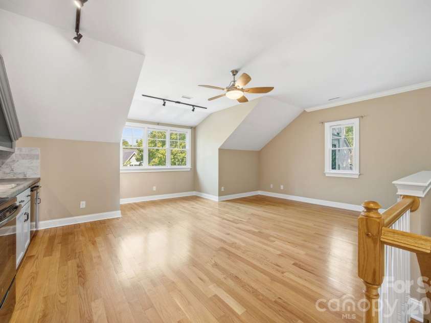 625 James Alexander Way, Davidson, NC 28036.  MLS# CAR4369988, YatesRealty ID 26272. 