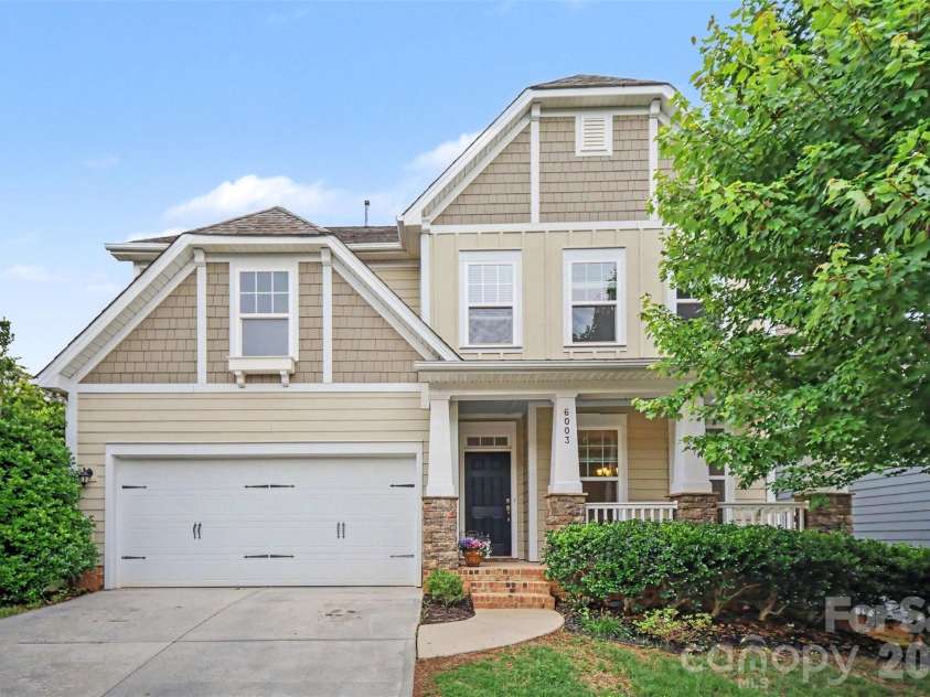 6003 Fallondale Road, Waxhaw, NC 28173.  MLS# CAR4402311, YatesRealty ID 26275. 