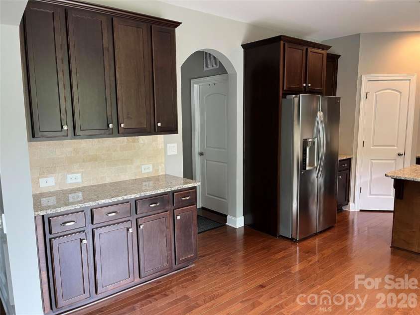 6003 Fallondale Road, Waxhaw, NC 28173.  MLS# CAR4402311, YatesRealty ID 26275. 