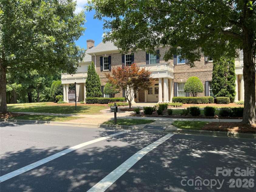 6003 Fallondale Road, Waxhaw, NC 28173.  MLS# CAR4402311, YatesRealty ID 26275. 
