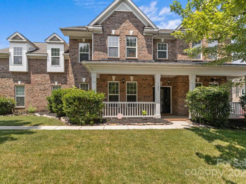 125 Snow Fountain Lane, Mooresville, NC 28115.  MLS# CAR4274171, YatesRealty ID 26276. 