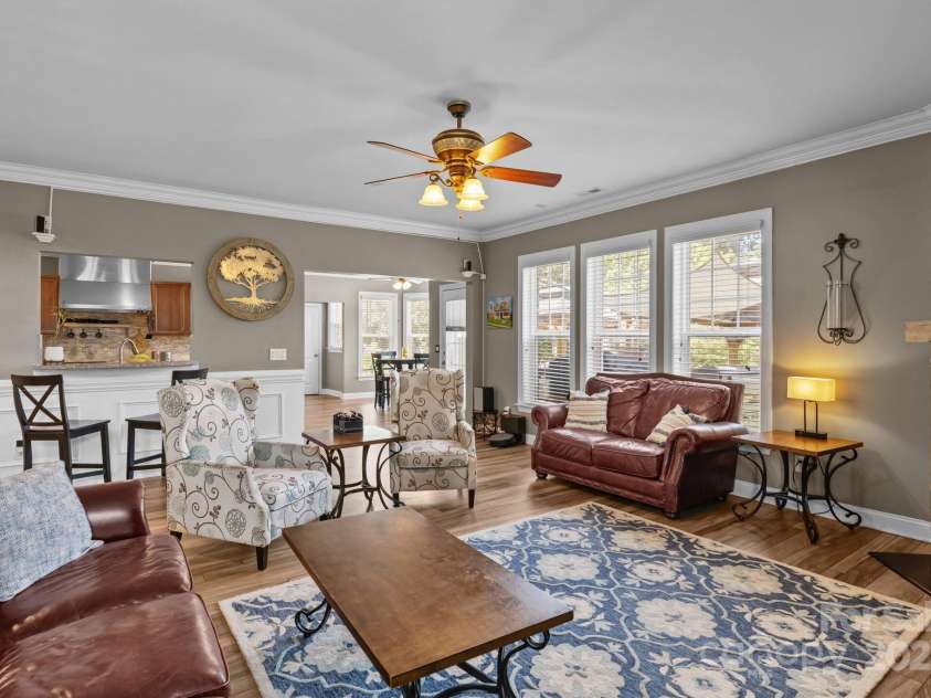 125 Snow Fountain Lane, Mooresville, NC 28115.  MLS# CAR4274171, YatesRealty ID 26276. 