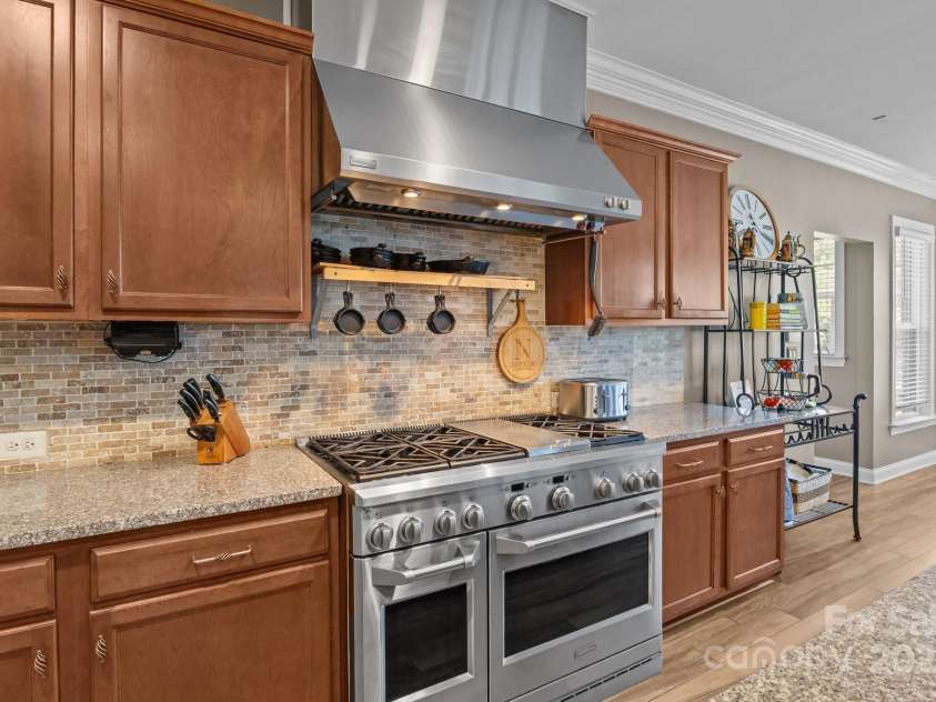 125 Snow Fountain Lane, Mooresville, NC 28115.  MLS# CAR4274171, YatesRealty ID 26276. 