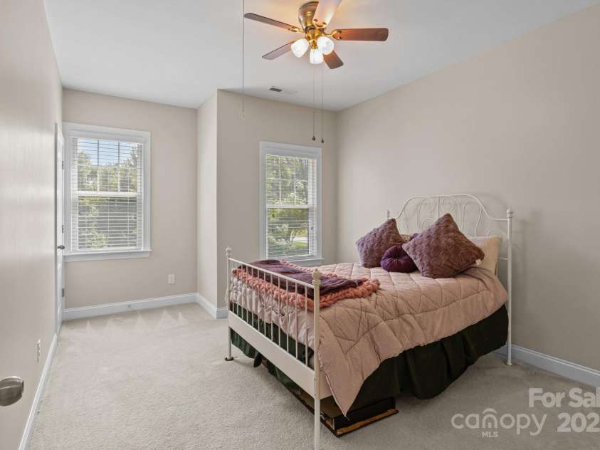 125 Snow Fountain Lane, Mooresville, NC 28115.  MLS# CAR4274171, YatesRealty ID 26276. 