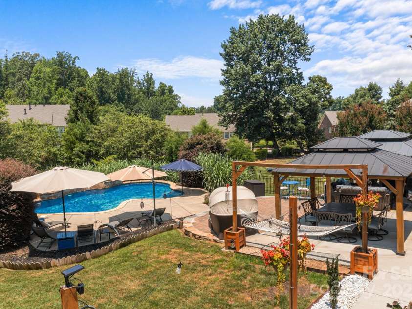 125 Snow Fountain Lane, Mooresville, NC 28115.  MLS# CAR4274171, YatesRealty ID 26276. 