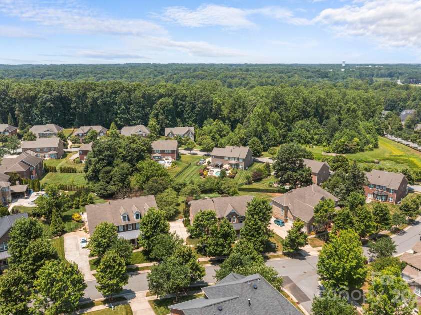 125 Snow Fountain Lane, Mooresville, NC 28115.  MLS# CAR4274171, YatesRealty ID 26276. 