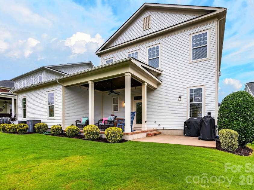 332 Sensibility Circle, Fort Mill, SC 29708.  MLS# CAR4384006, YatesRealty ID 26277. 