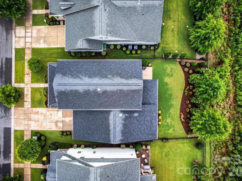 332 Sensibility Circle, Fort Mill, SC 29708.  MLS# CAR4384006, YatesRealty ID 26277. 