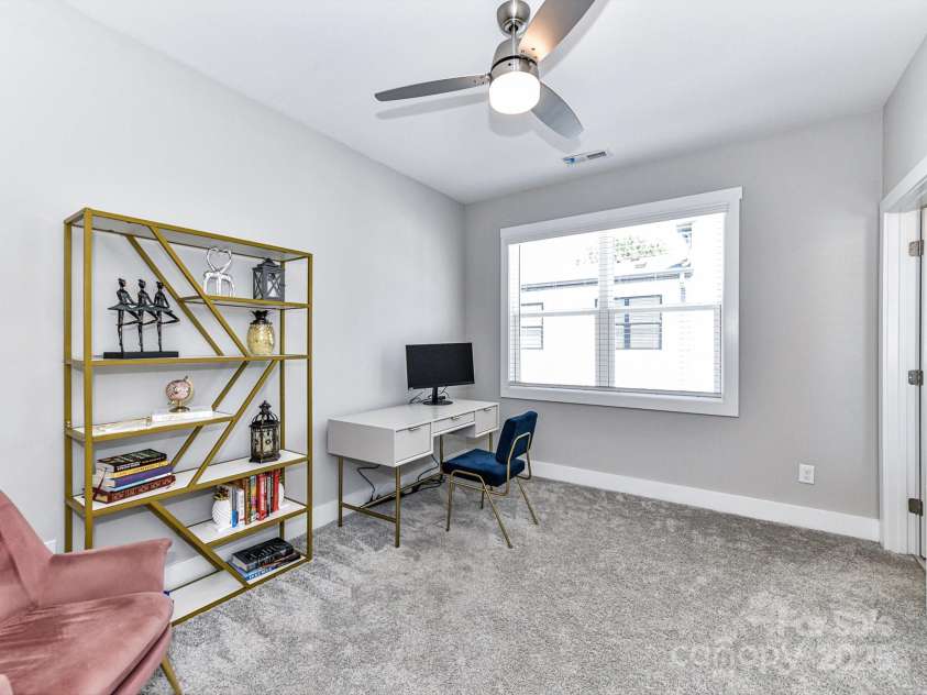1116 36th Street, Charlotte, NC 28205.  MLS# CAR4273340, YatesRealty ID 26278. 