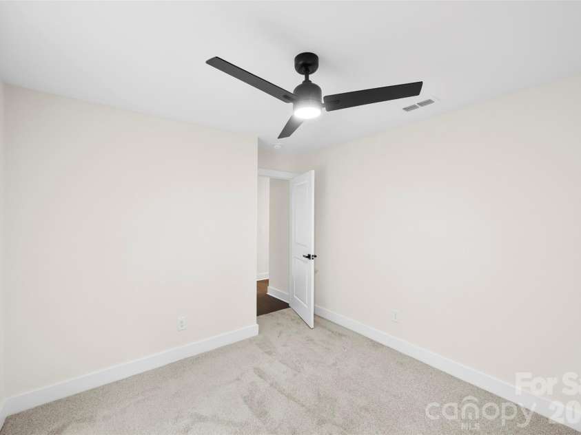 200 Knollwood Circle, Albemarle, NC 28001.  MLS# CAR4377154, YatesRealty ID 26278. 