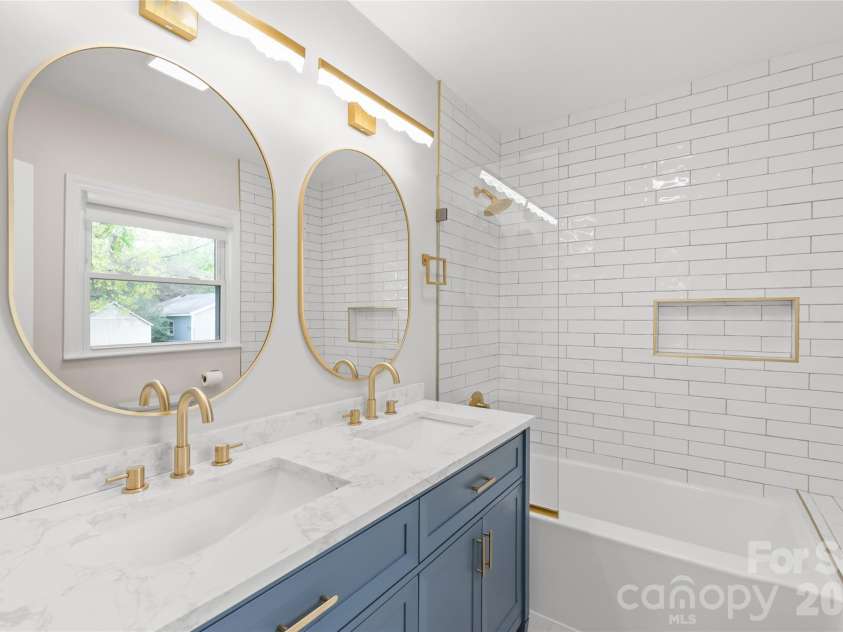 7537 Monroe Road, Charlotte, NC 28212.  MLS# CAR4363203, YatesRealty ID 26279. Primary Bathroom