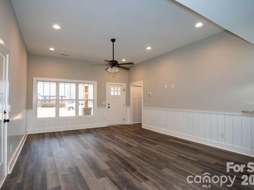 1460 Jackson Street, Salisbury, NC 28144.  MLS# CAR4337949, YatesRealty ID 2628. Similiar to photo