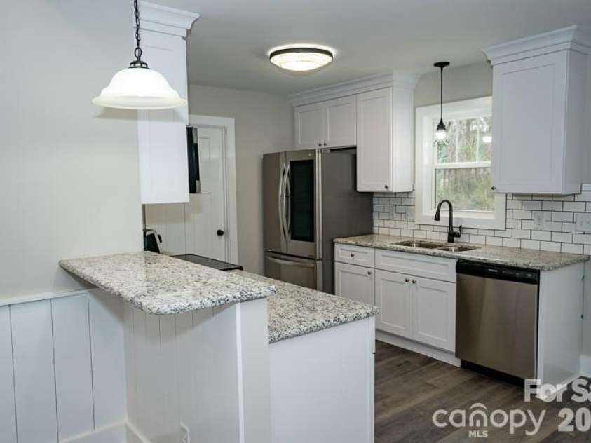 1460 Jackson Street, Salisbury, NC 28144.  MLS# CAR4337949, YatesRealty ID 2628. Similiar to photo