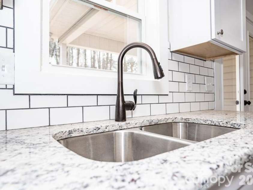 1460 Jackson Street, Salisbury, NC 28144.  MLS# CAR4337949, YatesRealty ID 2628. Similiar to photo