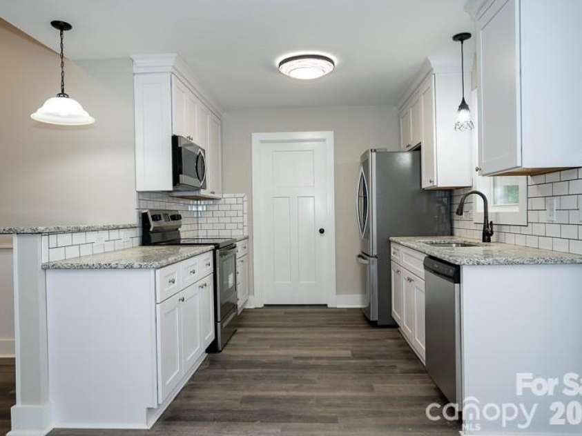 1460 Jackson Street, Salisbury, NC 28144.  MLS# CAR4337949, YatesRealty ID 2628. Similiar to photo