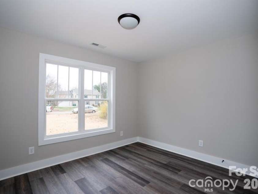 1460 Jackson Street, Salisbury, NC 28144.  MLS# CAR4337949, YatesRealty ID 2628. Similiar to photo