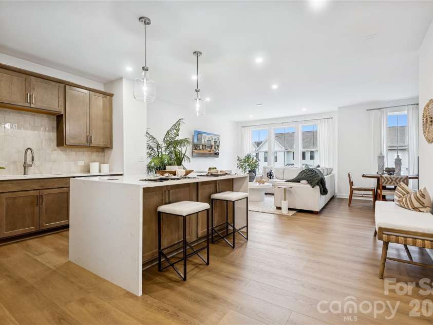 7228 Westrow Avenue, Charlotte, NC 28278.  MLS# CAR4352441, YatesRealty ID 2628. 