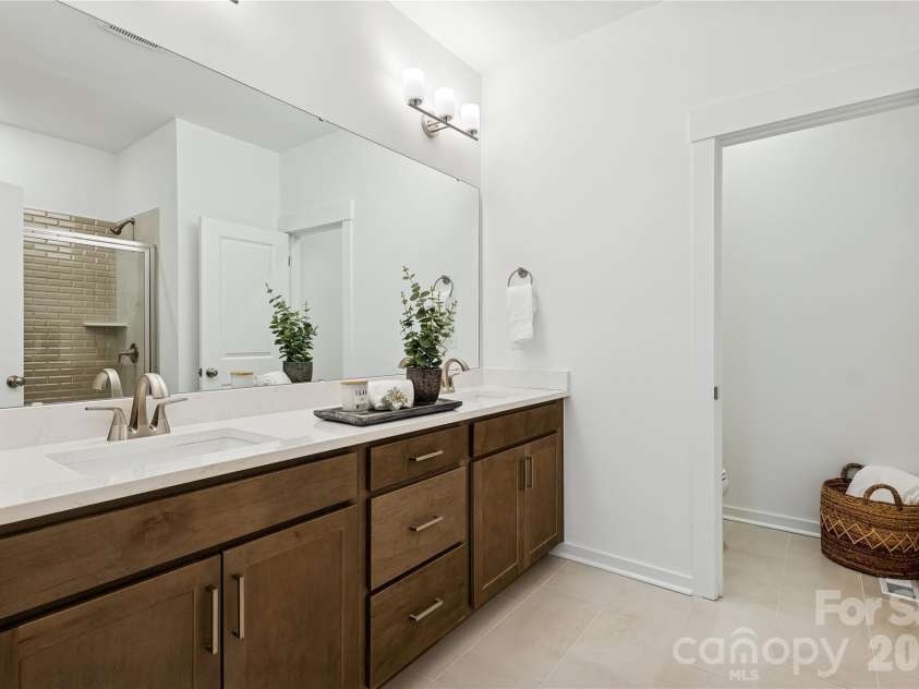 7228 Westrow Avenue, Charlotte, NC 28278.  MLS# CAR4352441, YatesRealty ID 2628. 
