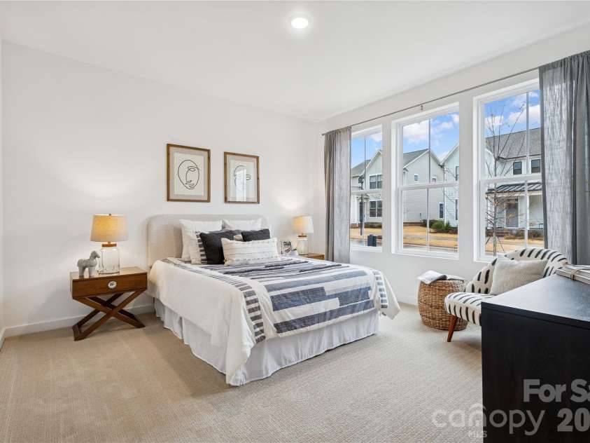 7228 Westrow Avenue, Charlotte, NC 28278.  MLS# CAR4352441, YatesRealty ID 2628. 