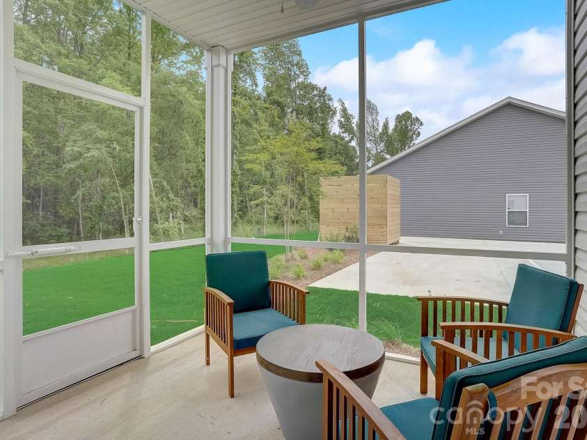 1305 Red River Drive, Salisbury, NC 28144.  MLS# CAR4371538, YatesRealty ID 26281. 