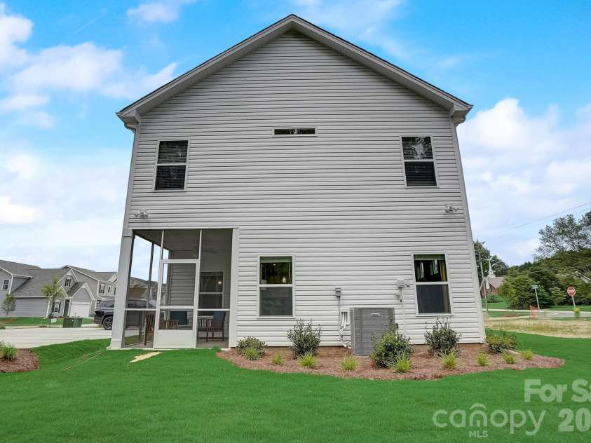 1305 Red River Drive, Salisbury, NC 28144.  MLS# CAR4371538, YatesRealty ID 26281. 