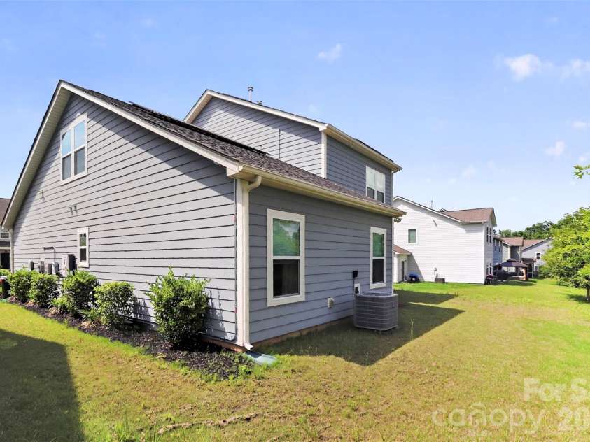 1554 Whitman Court, York, SC 29745.  MLS# CAR4360418, YatesRealty ID 26282. 