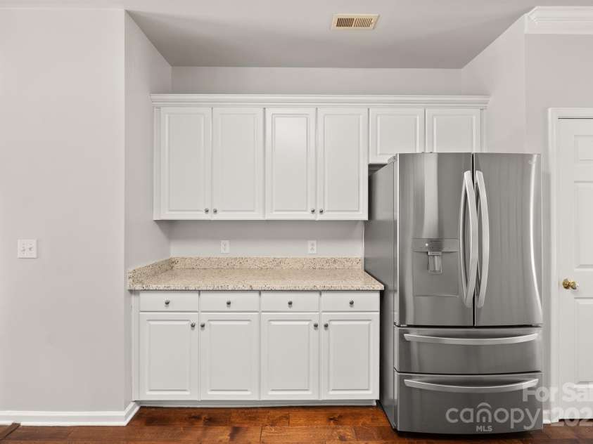 7563 Sedgebrook Drive, Stanley, NC 28164.  MLS# CAR4278112, YatesRealty ID 26282. 