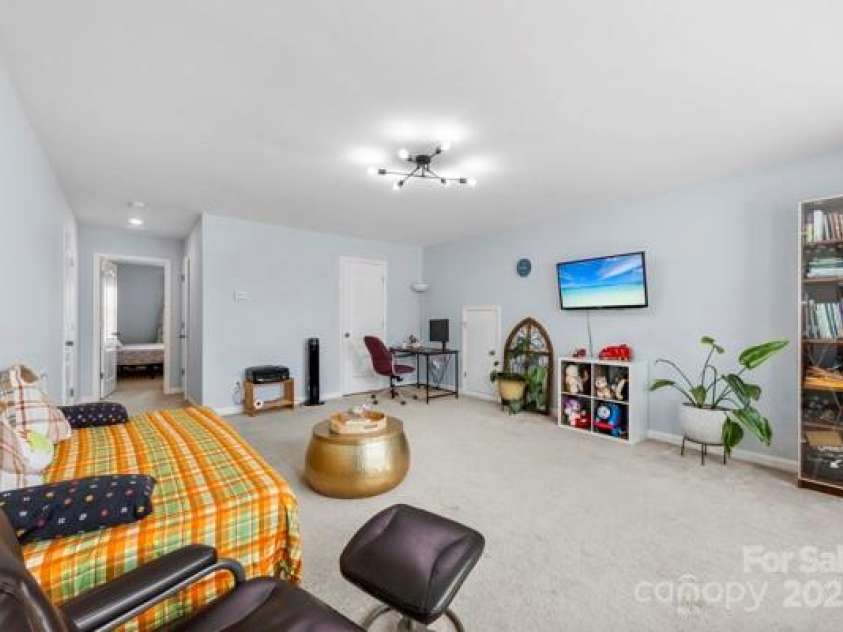 12611 Chantrey Way, Huntersville, NC 28078.  MLS# CAR4280068, YatesRealty ID 26283. Loft/Flex Space