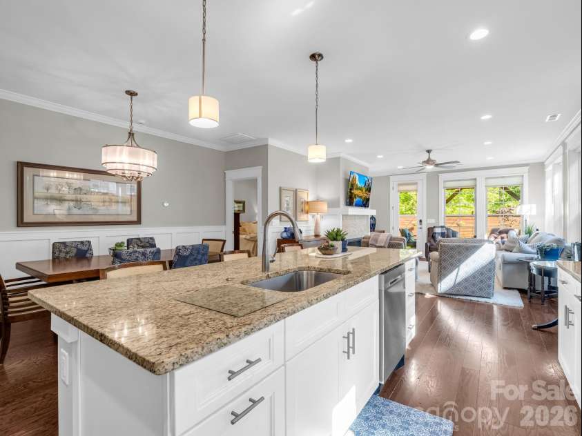 564 Sweet Birch Park Lane, Black Mountain, NC 28711.  MLS# CAR4380422, YatesRealty ID 26283. 
