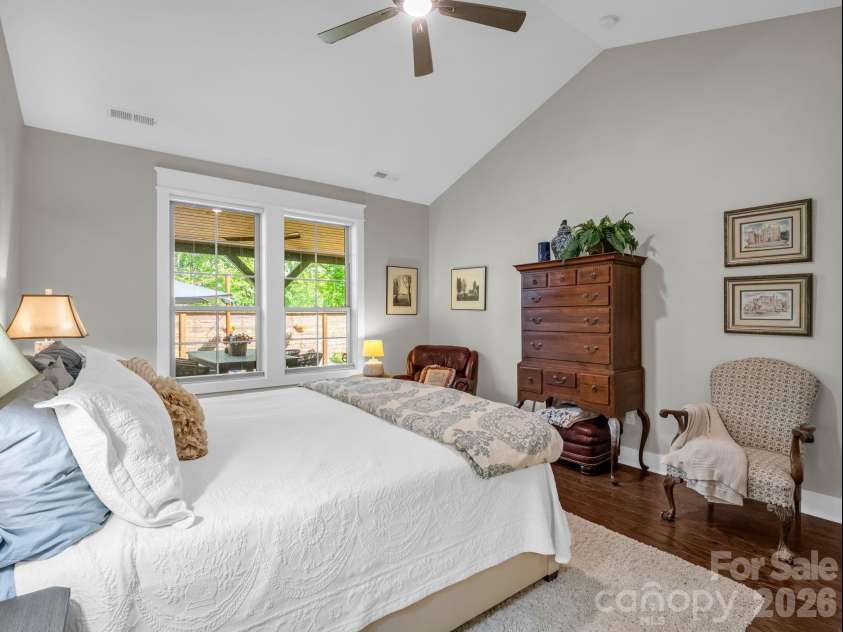 564 Sweet Birch Park Lane, Black Mountain, NC 28711.  MLS# CAR4380422, YatesRealty ID 26283. 